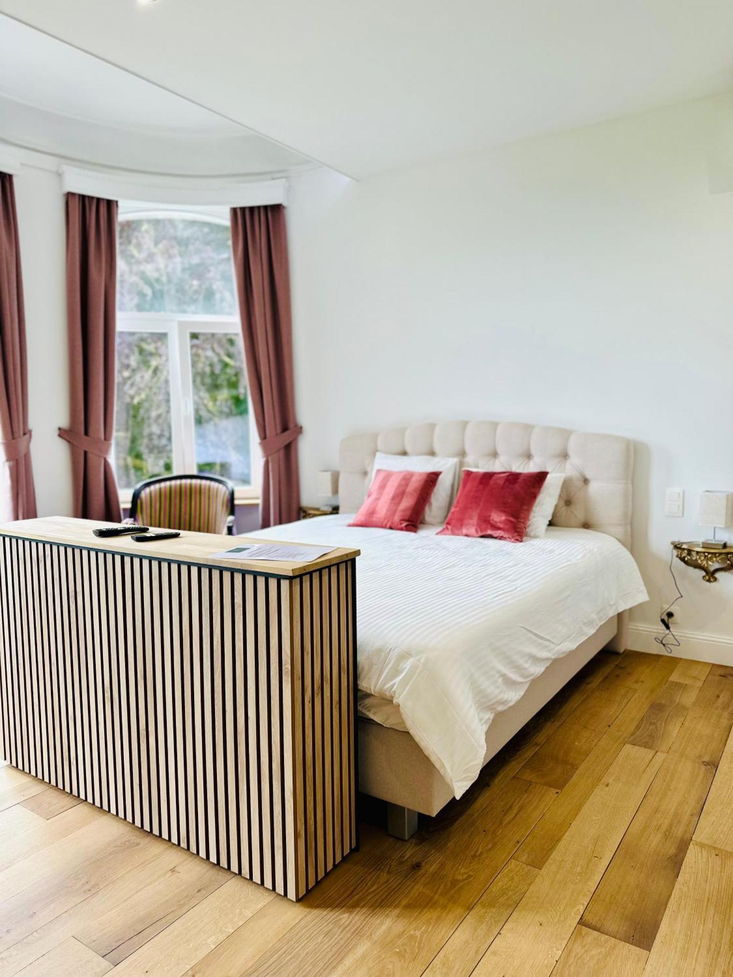 Suite Luxueuse Au Chateau De Saint Vitu 104 Tinlot Dış mekan fotoğraf